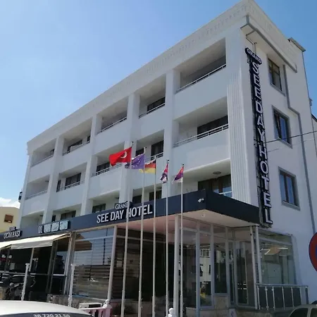Grand See Day Hotel *