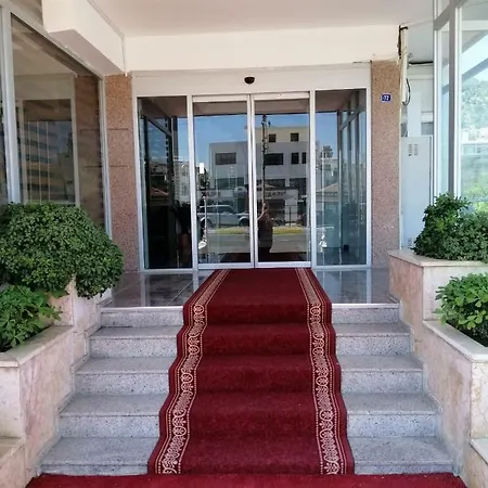 Grand See Day 酒店 *